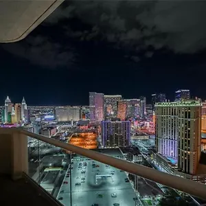 premium-suite-mgm-signature-balcony-strip-view.las-vegashotels.net/
